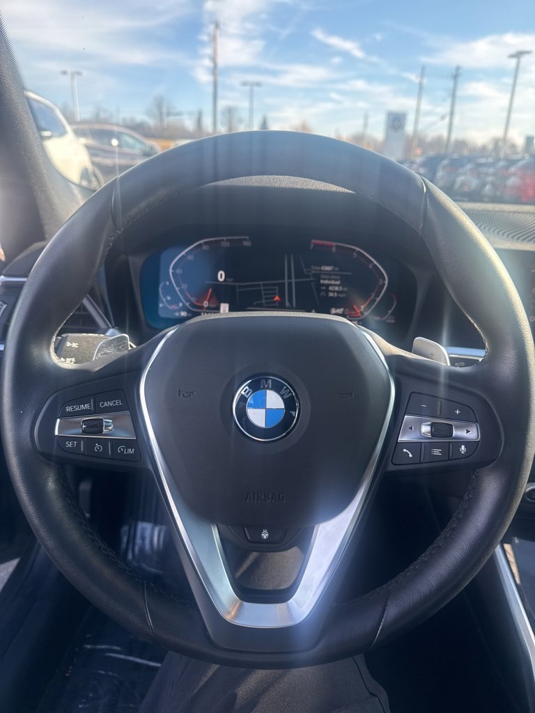 Used 2021 BMW 330i xDrive Sedan w/ Convenience Package image 4
