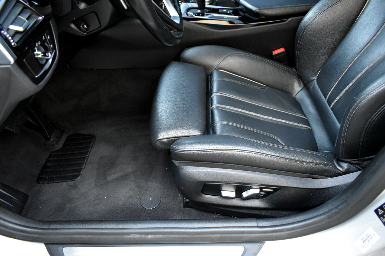 Used 2019 BMW 530i xDrive w/ Convenience Package image 25