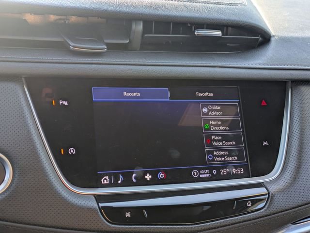 Used 2023 Cadillac XT6 Luxury image 21