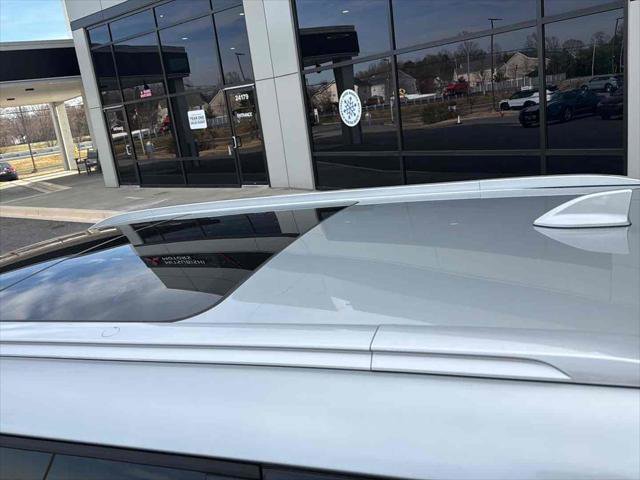 Used 2025 Mitsubishi Outlander SEL image 10