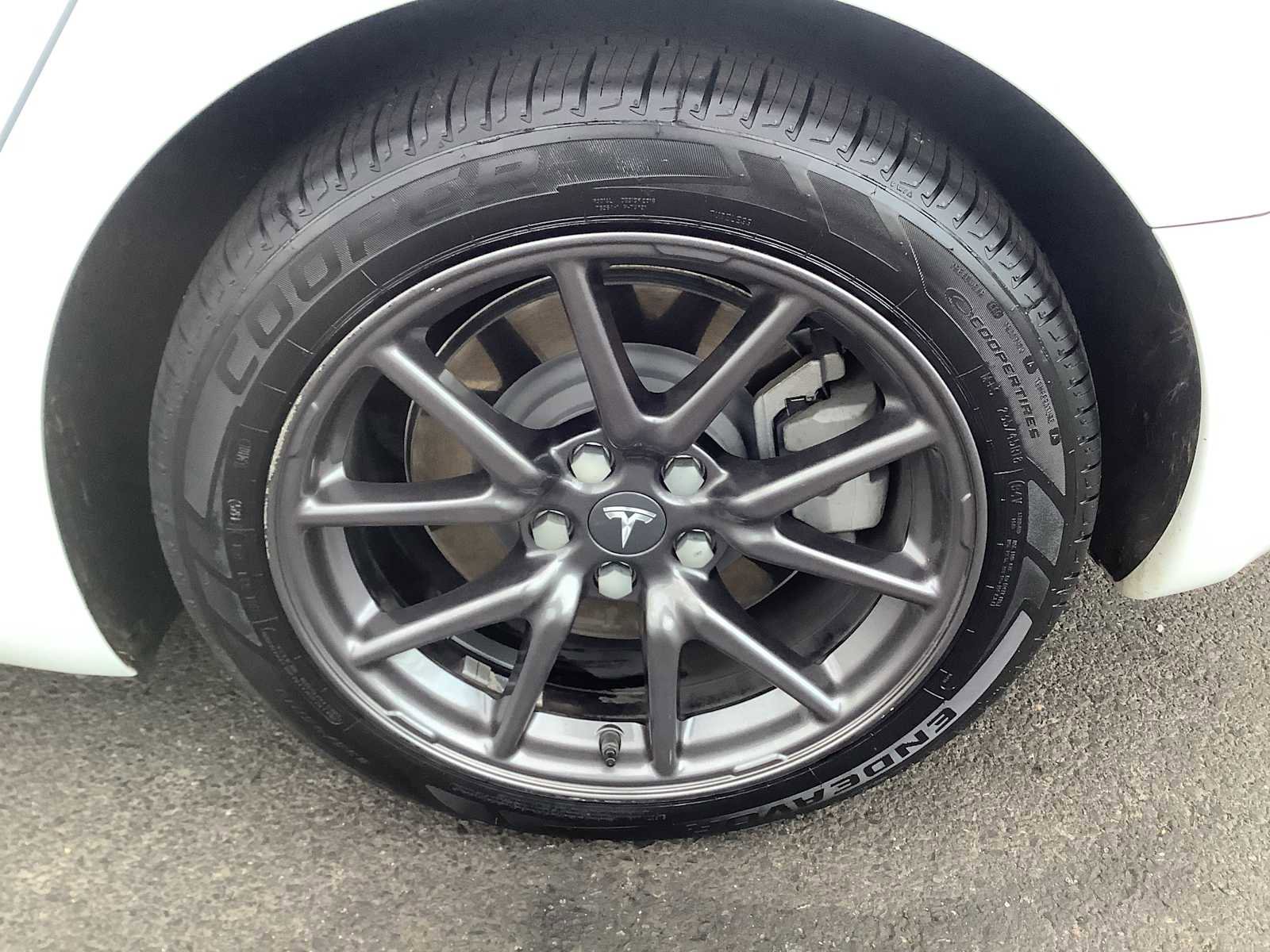 Used 2018 Tesla Model 3 Mid Range image 7