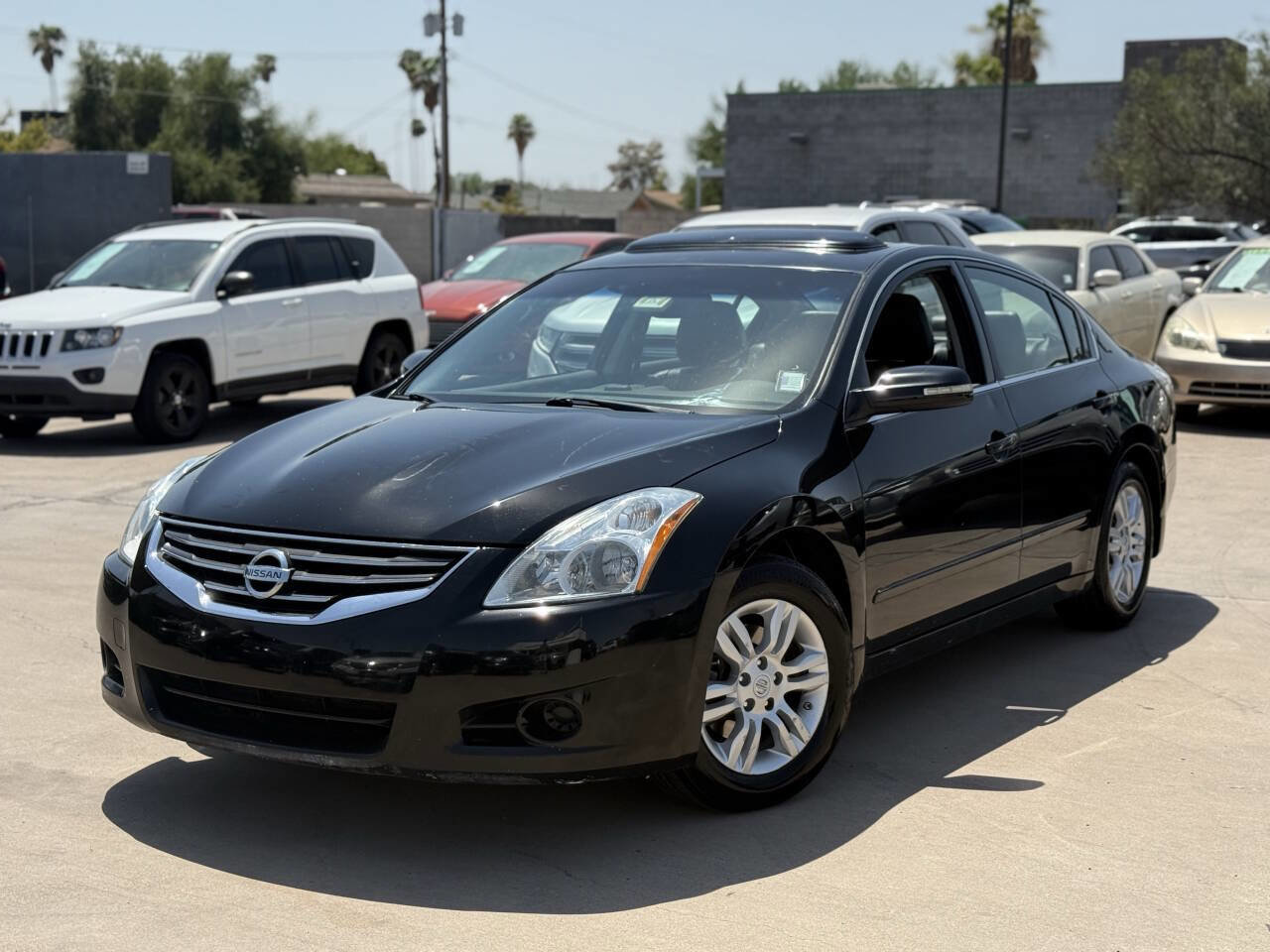 Used 2012 Nissan Altima 2.5 SL w/ Convenience Pkg image 1
