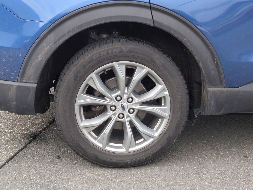 Used 2023 Ford Explorer Limited w/ Equipment Group 301A image 28