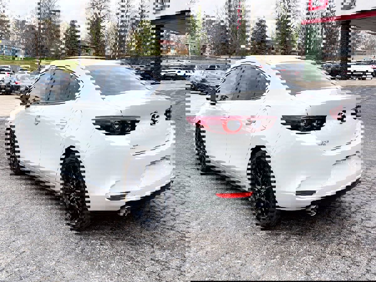 Used 2024 MAZDA MAZDA3 s image 5