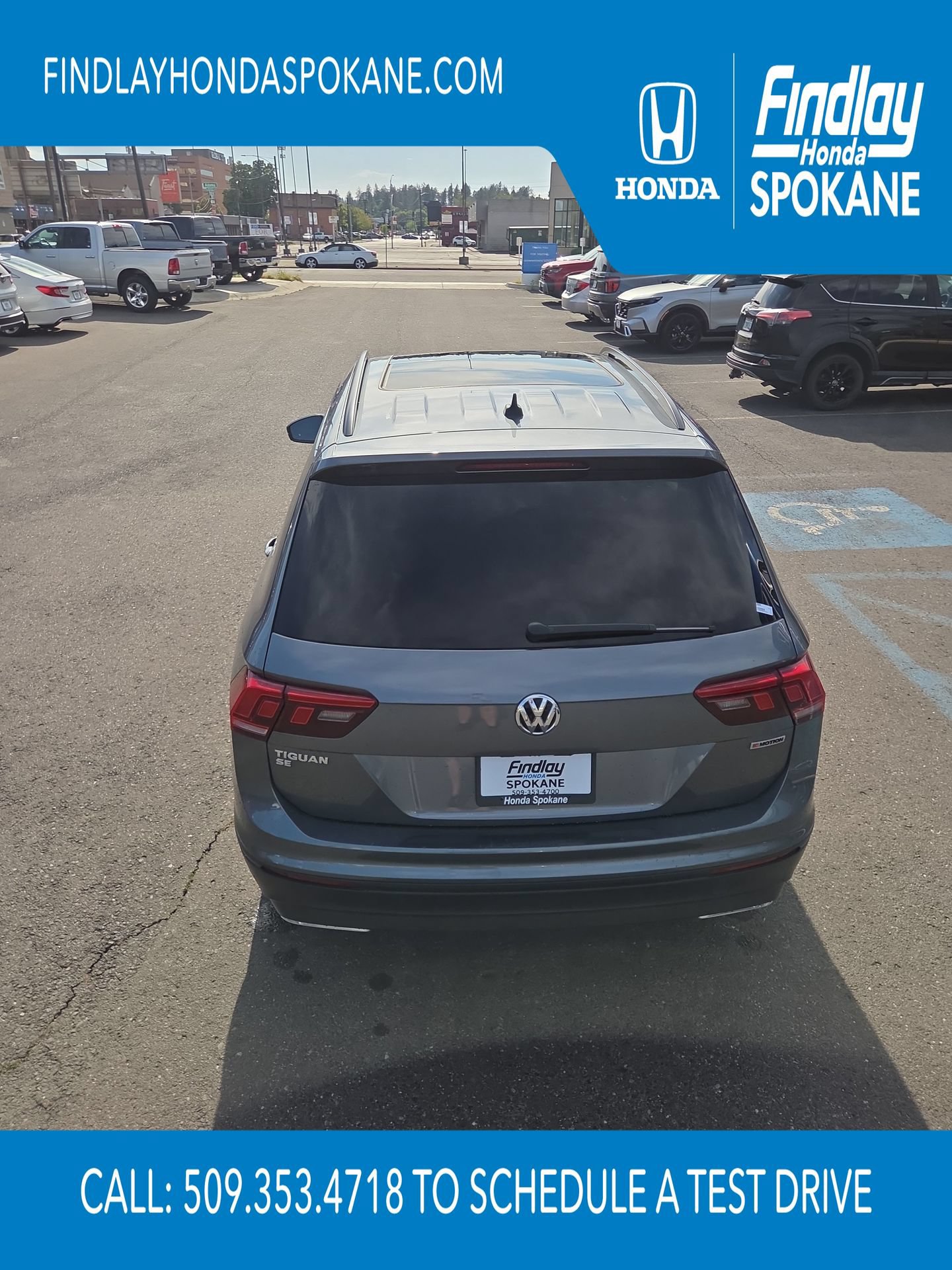 Used 2019 Volkswagen Tiguan SE w/ Panoramic Sunroof Package AWD/4WD image 10