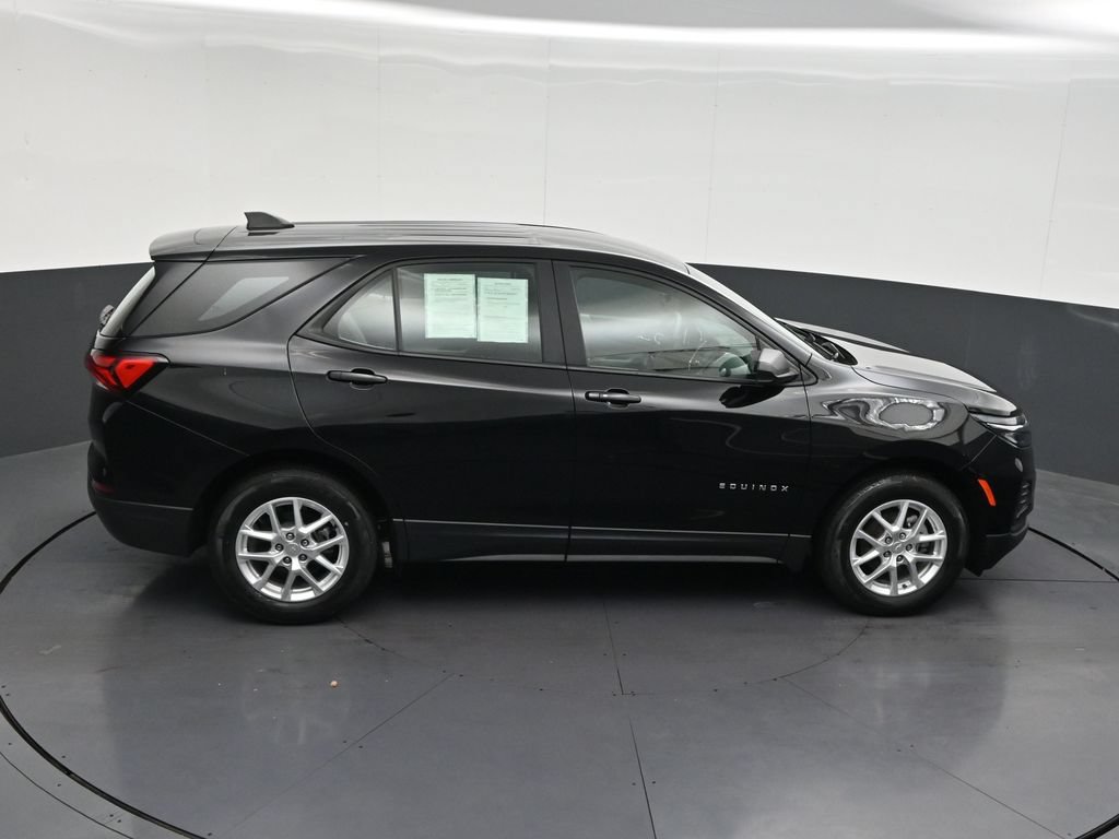 Used 2024 Chevrolet Equinox LS FWD image 21