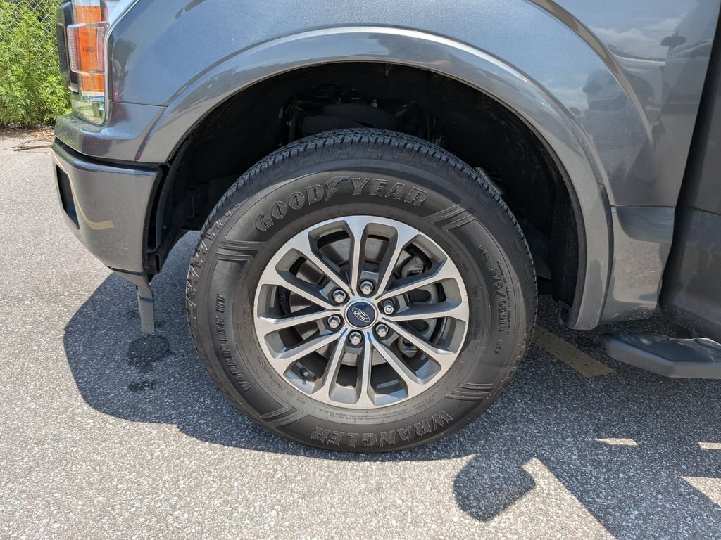 Used 2020 Ford F150 XLT w/ Equipment Group 302A Luxury AWD/4WD image 37