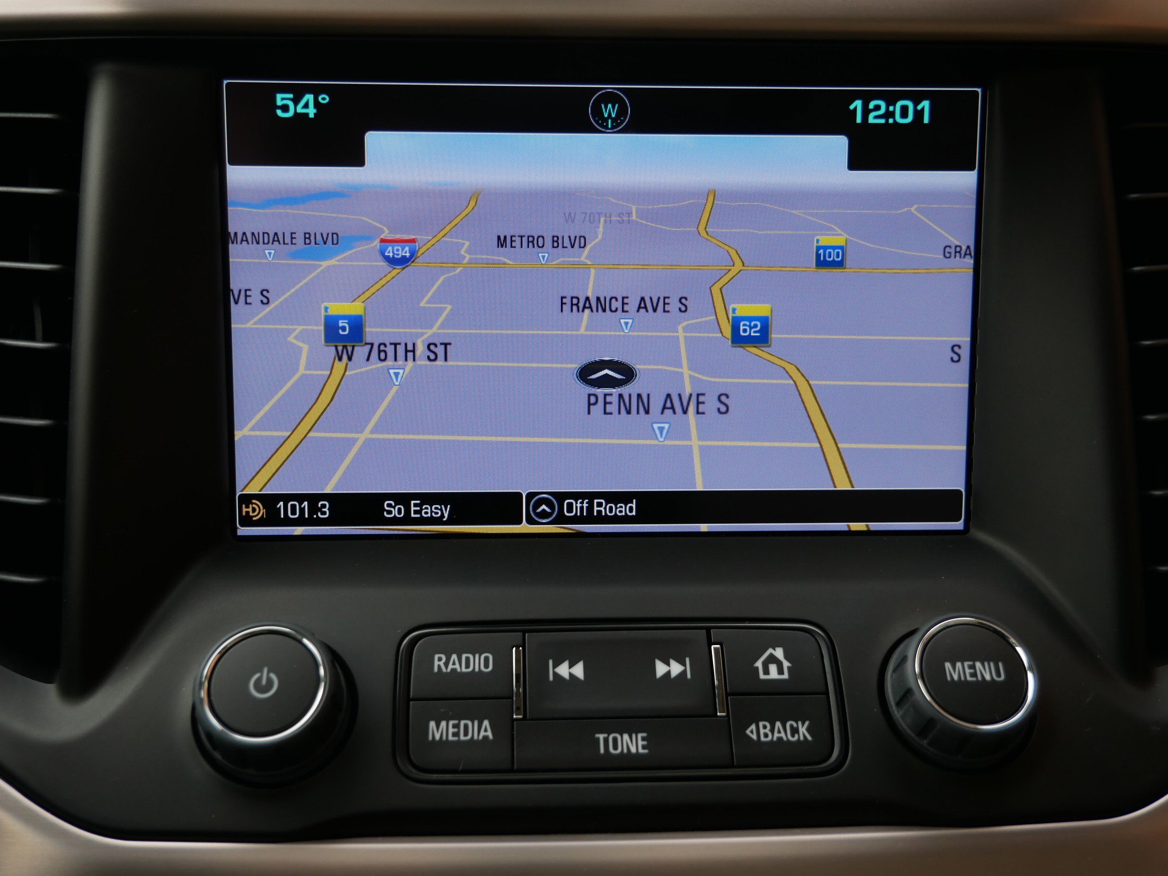 Used 2017 GMC Acadia Denali w/ Technology Package image 17