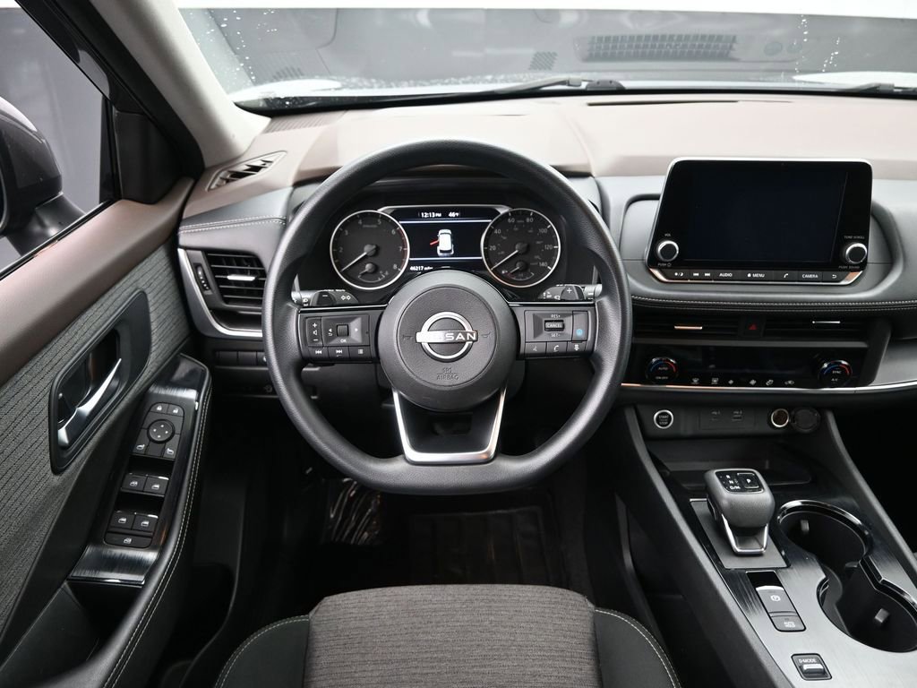 Used 2023 Nissan Rogue SV image 23