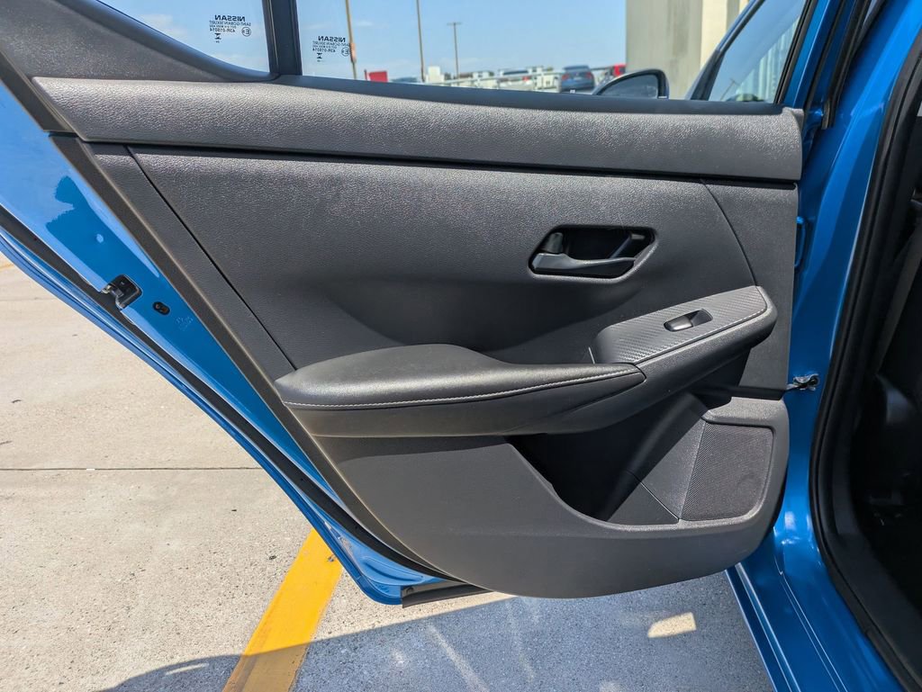 Used 2025 Nissan Sentra SV FWD image 26