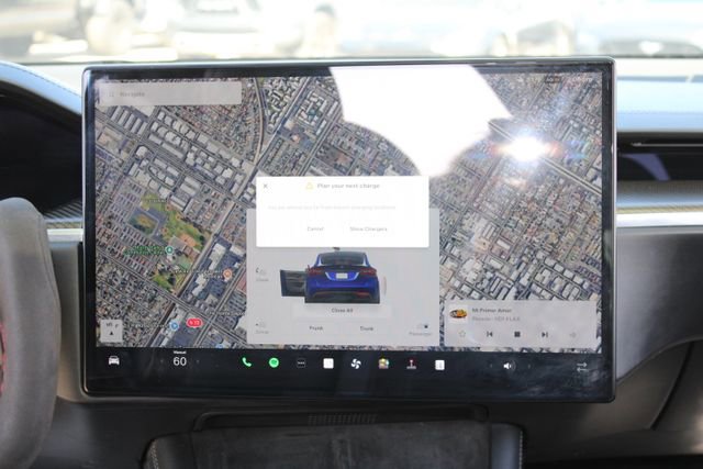 Used 2022 Tesla Model X Plaid image 28