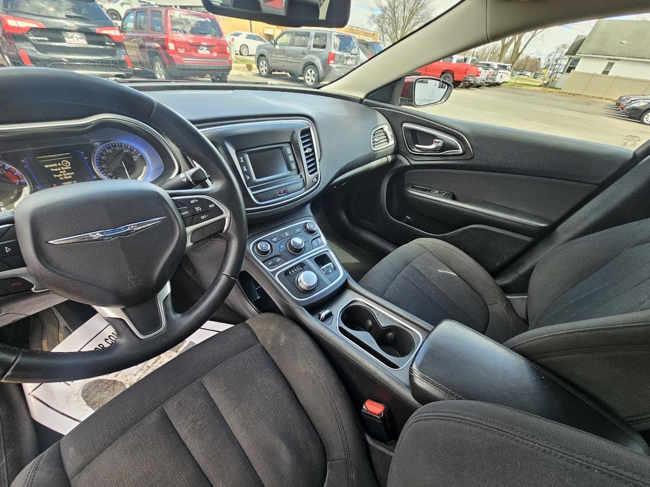 Used 2016 Chrysler 200 Limited image 17