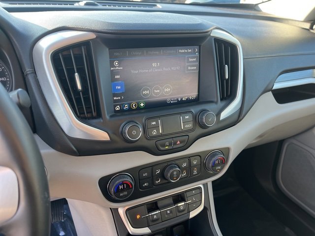 Used 2024 GMC Terrain SLT image 26