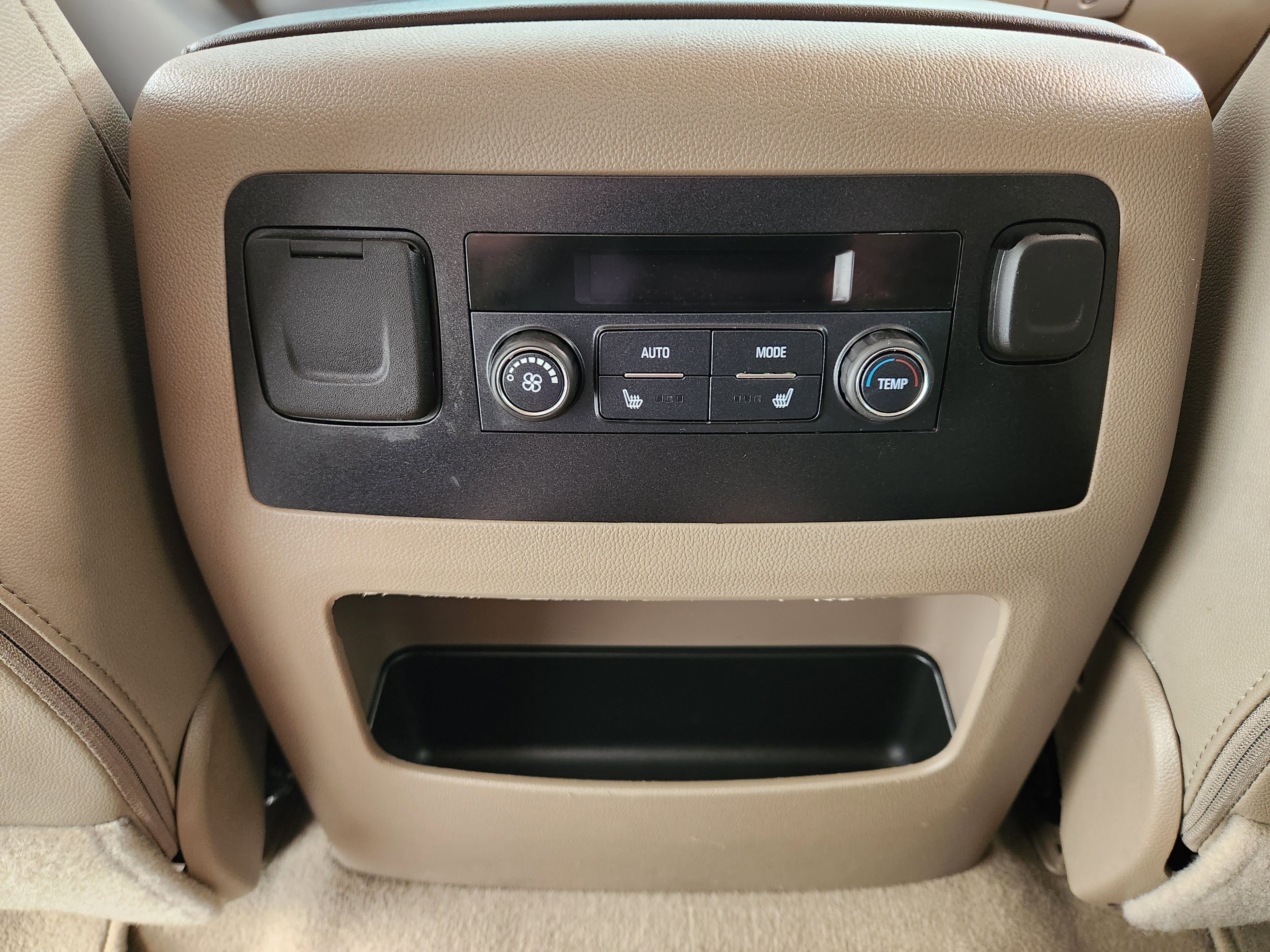 Certified 2019 Chevrolet Tahoe Premier w/ Max Trailering Package image 33