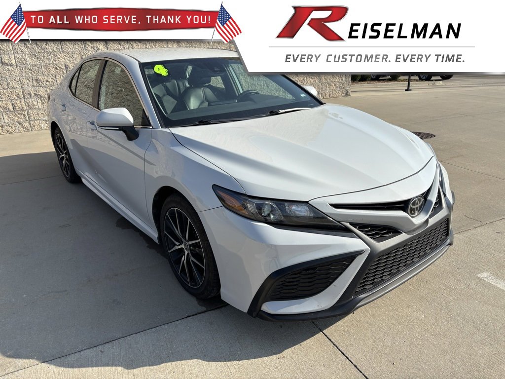 Used 2024 Toyota Camry SE
