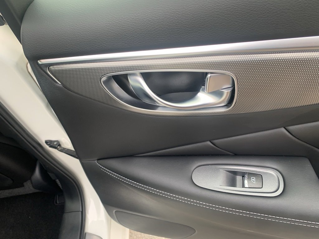 Used 2019 INFINITI Q50 Sport image 28