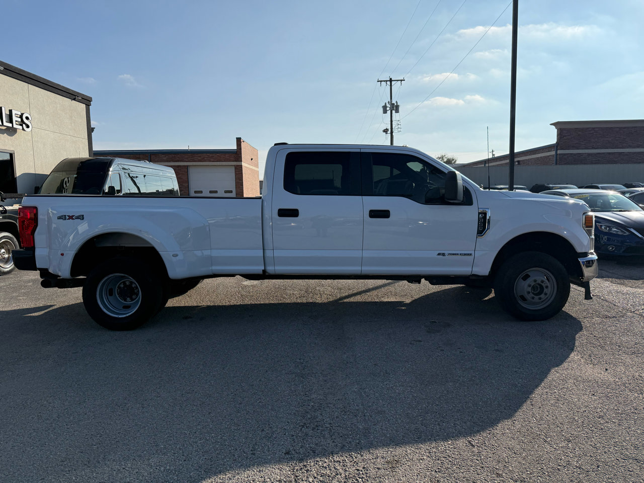 Used 2022 Ford F350 XL image 5