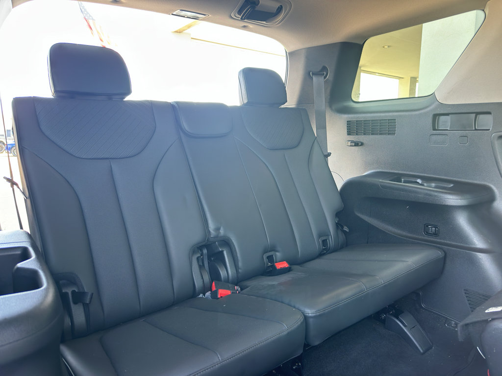 Used 2025 Hyundai Palisade SEL AWD/4WD image 35
