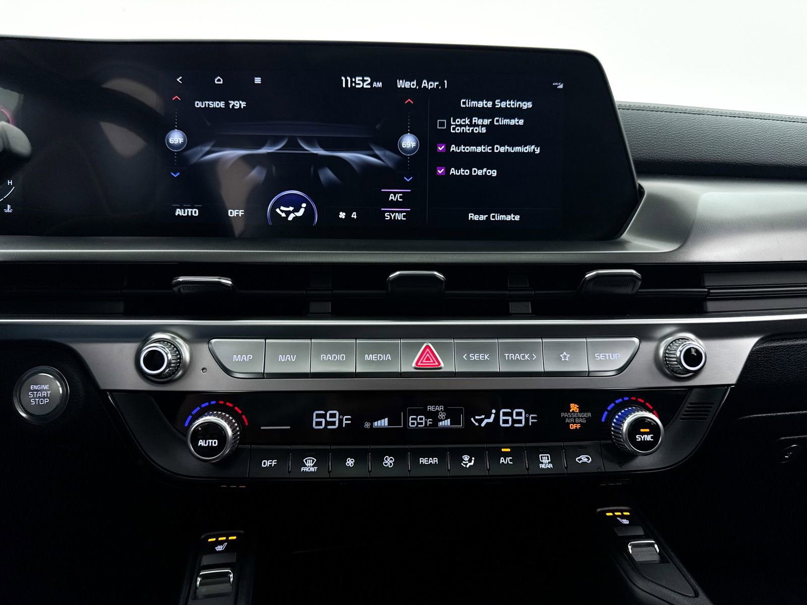 Certified 2025 Kia Telluride S image 27