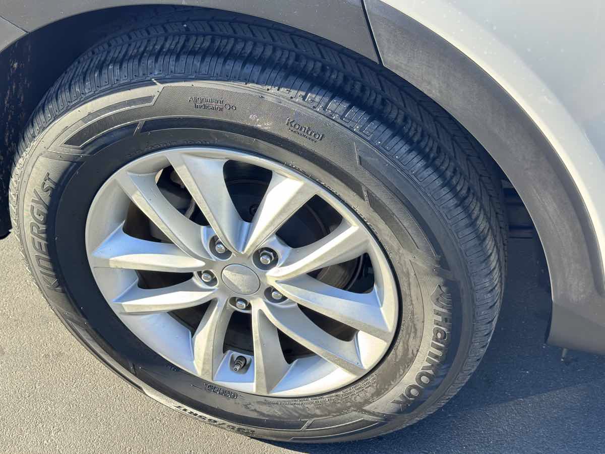Used 2016 Kia Sorento AWD image 18