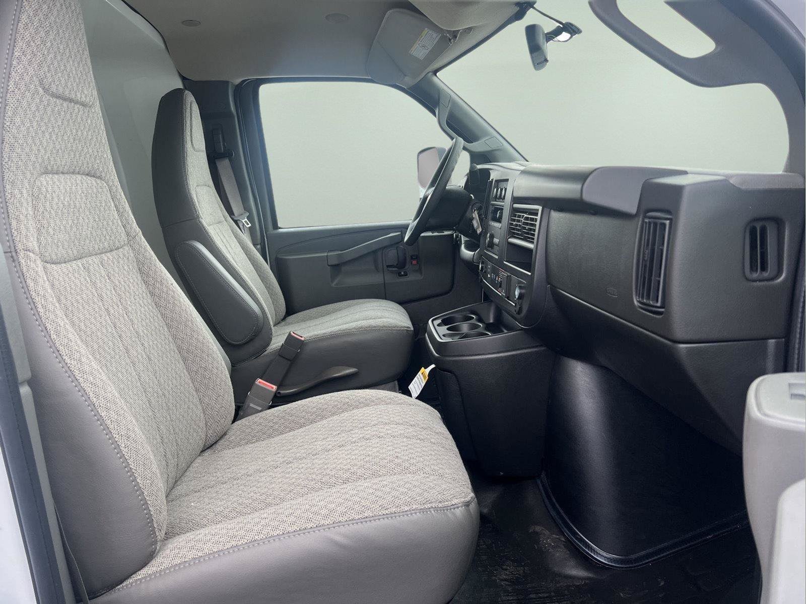 New 2026 Chevrolet Express 3500 w/ Power Convenience Package RWD image 10