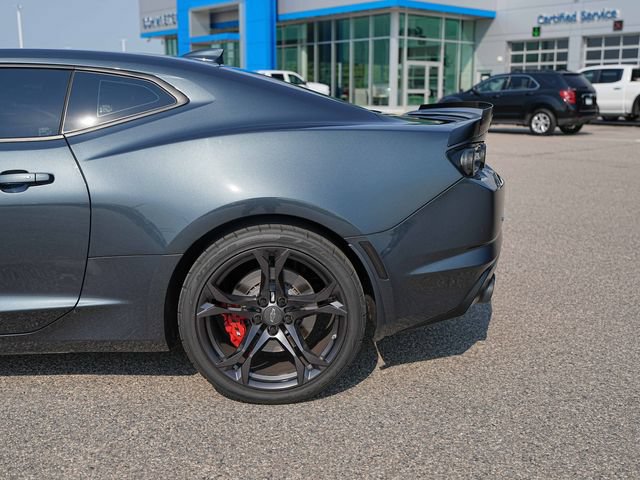 Used 2022 Chevrolet Camaro SS RWD image 17