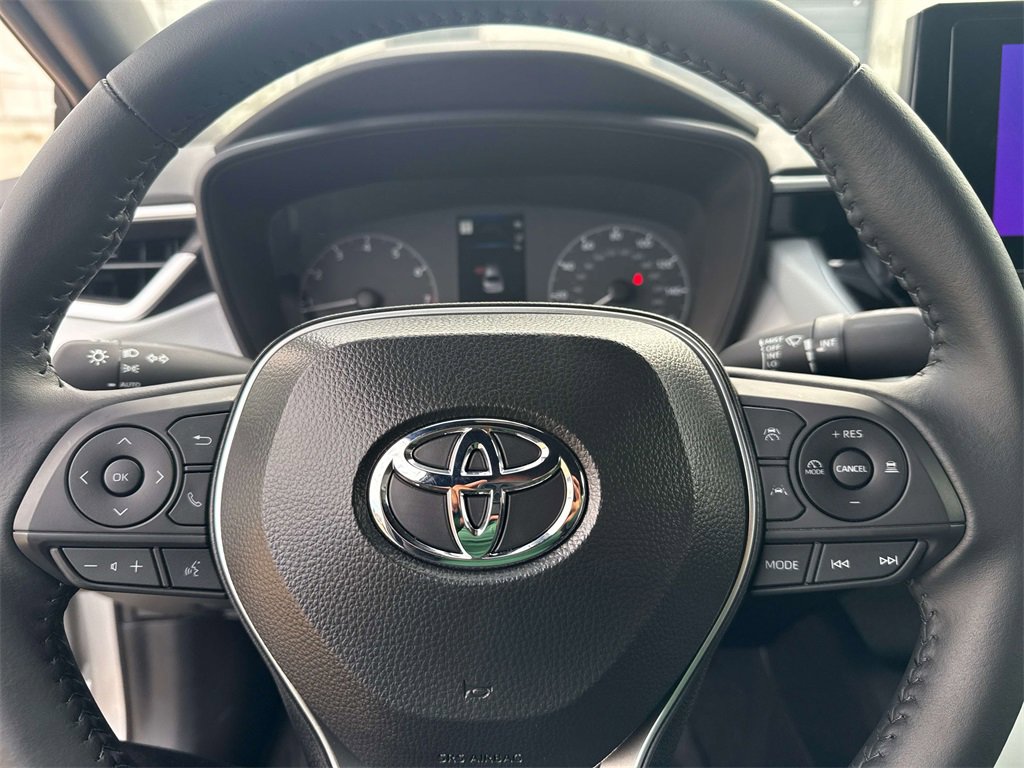 Used 2025 Toyota Corolla SE image 15