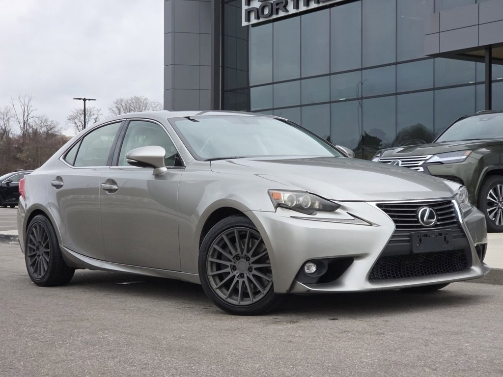 Used 2016 Lexus IS 300 AWD w/ Premium Package image 2