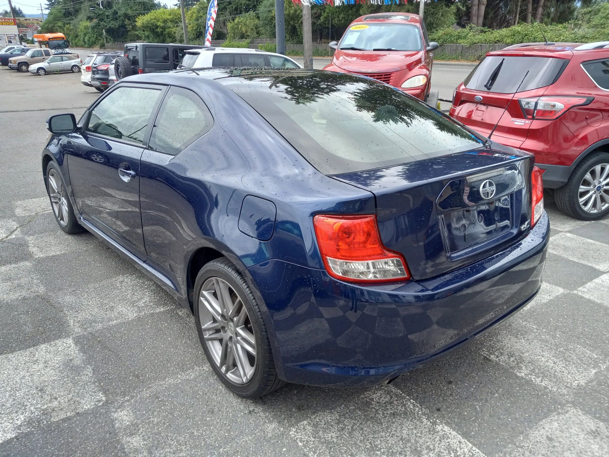 Used 2013 Scion tC image 2