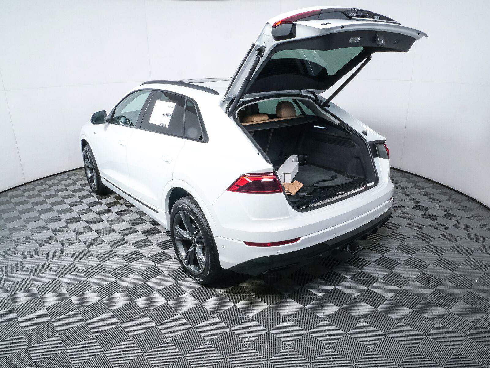 New 2027 Audi Q8 Premium AWD/4WD image 29