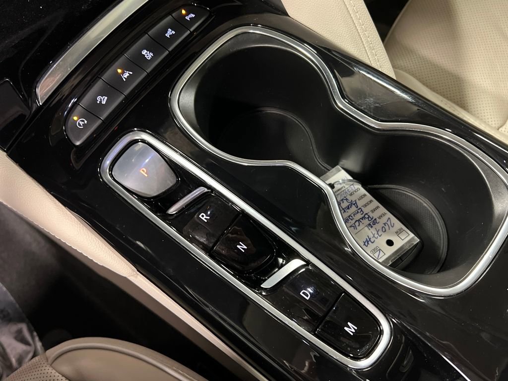 Used 2021 Buick Envision Avenir w/ Technology Package II image 26