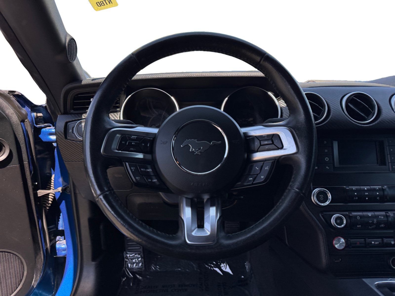 Used 2022 Ford Mustang Coupe RWD image 12