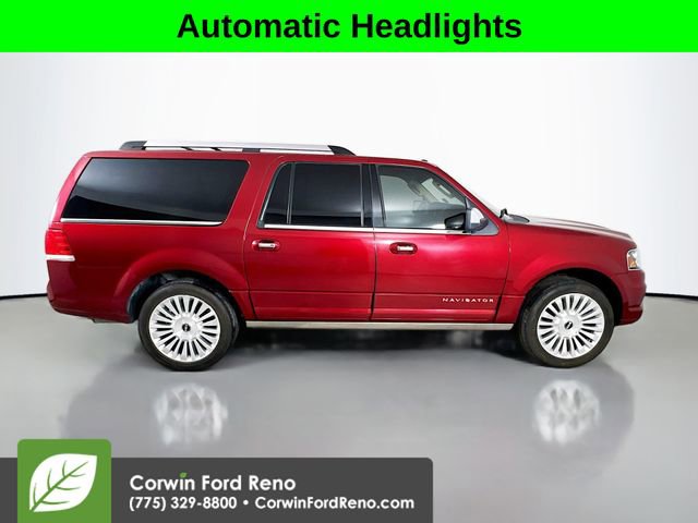 Used 2016 Lincoln Navigator L Reserve image 8