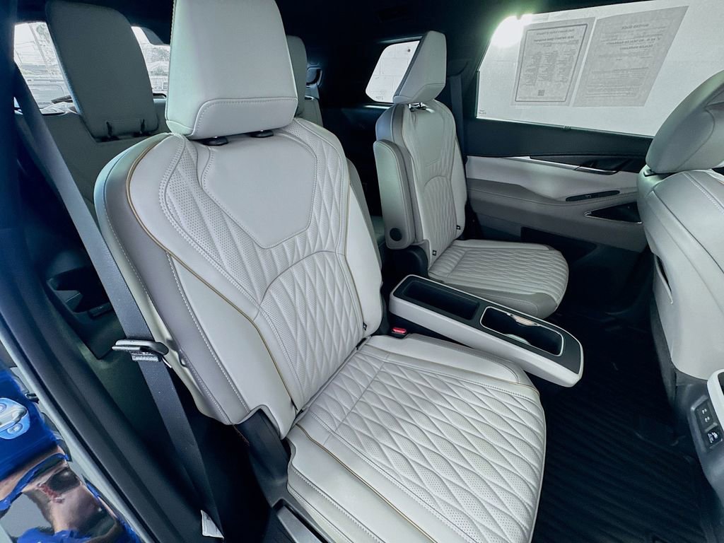 Certified 2026 INFINITI QX60 Autograph w/ Dark Cargo Package image 30