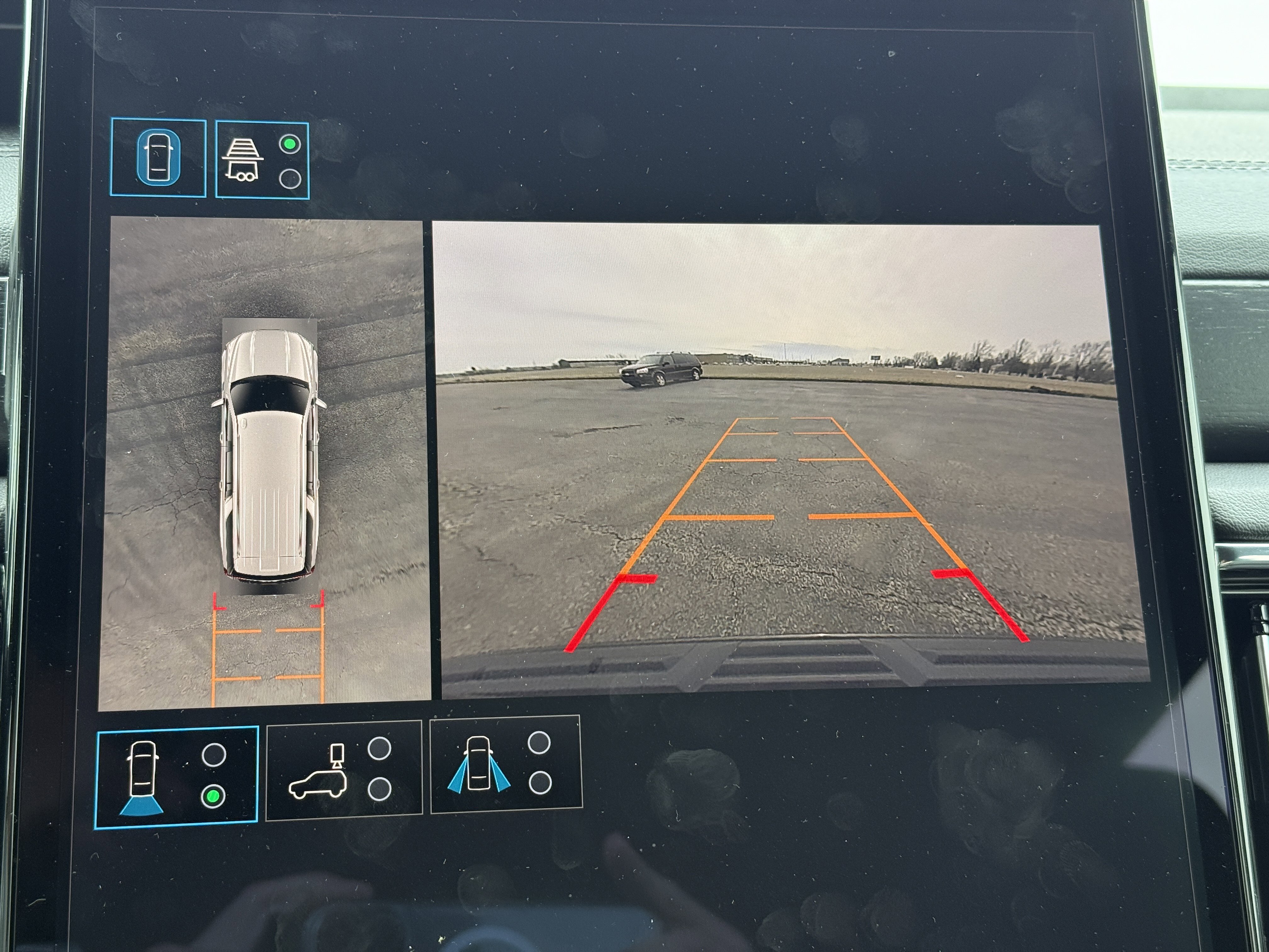 New 2026 GMC Yukon XL Denali w/ Sun & Power Step Package image 27