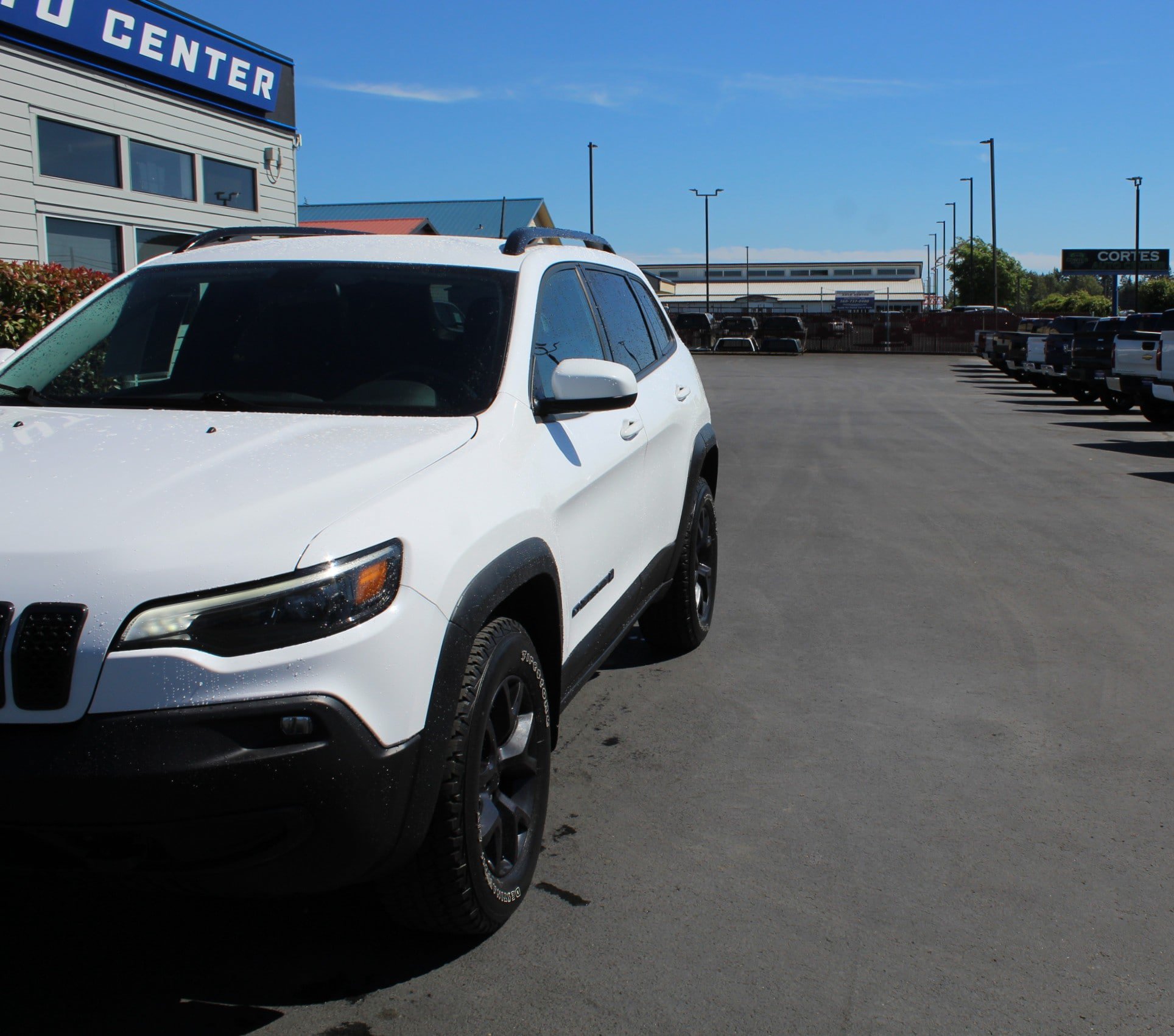 Used 2019 Jeep Cherokee Sport AWD/4WD image 12