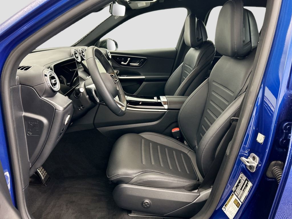 Certified 2025 Mercedes-Benz GLC 300 image 18