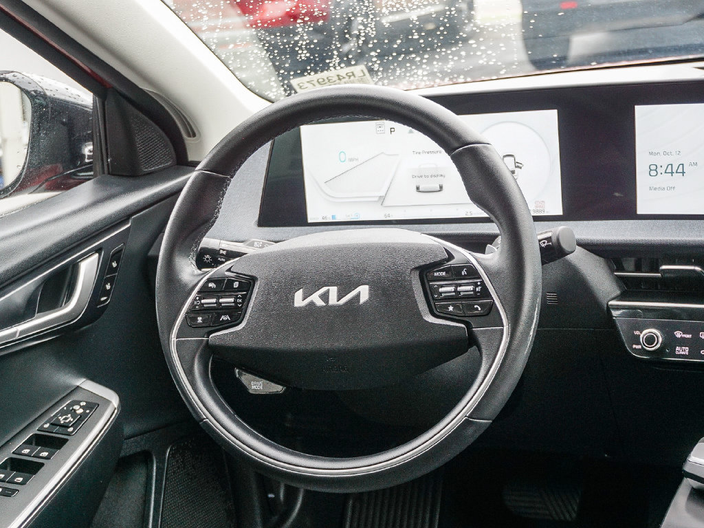 Certified 2024 Kia EV6 Light RWD image 17