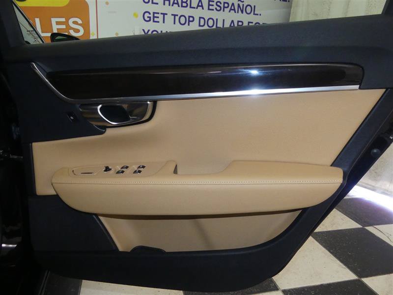 Used 2018 Volvo S90 T5 Momentum w/ Convenience Package FWD image 32