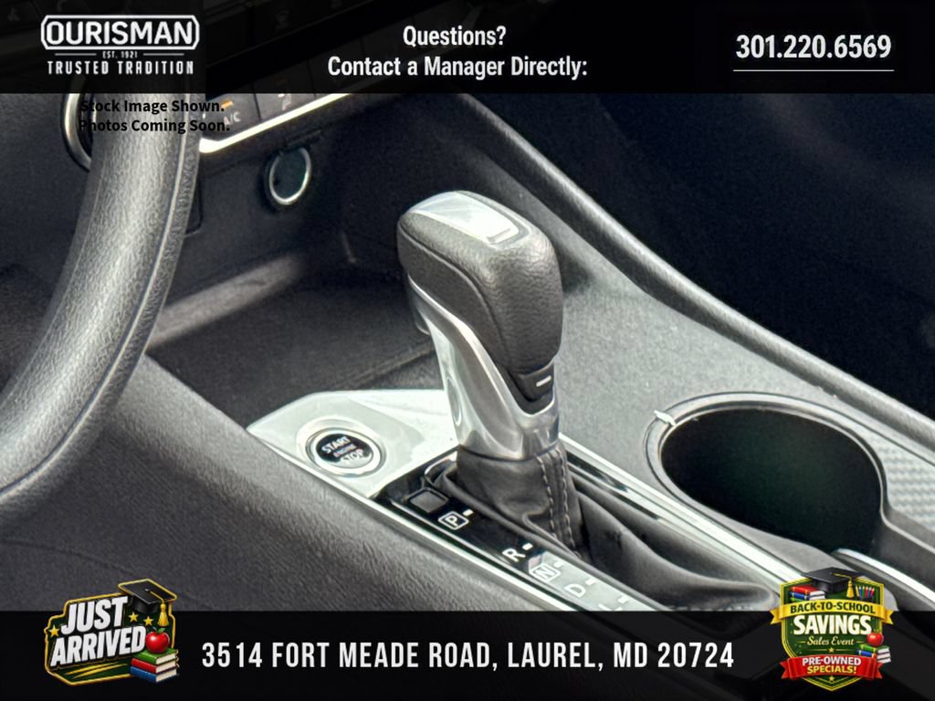Used 2025 Nissan Altima 2.5 SV FWD image 15