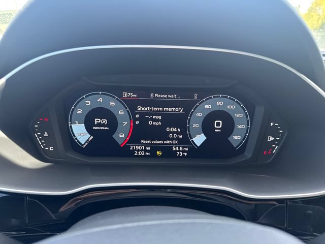 Used 2023 Audi Q3 2.0T Premium w/ Convenience Package AWD/4WD image 16