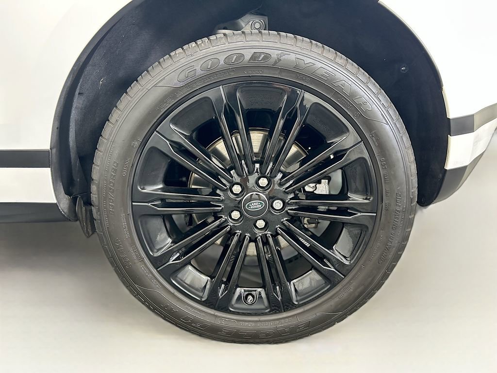 Used 2025 Land Rover Range Rover Evoque S image 30