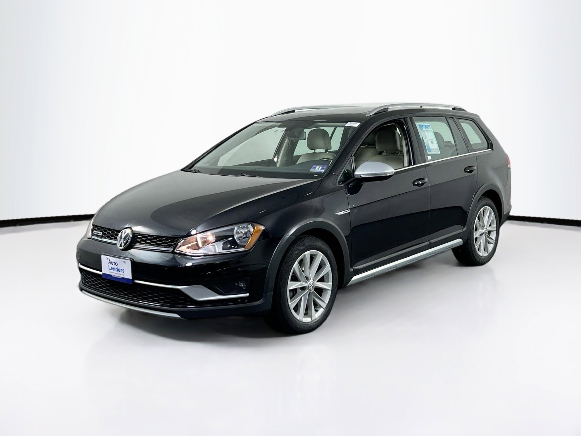 Used 2017 Volkswagen Golf Alltrack SE