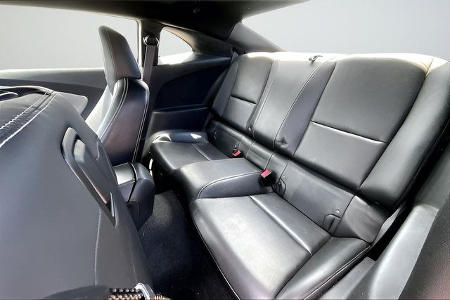 Used 2010 Chevrolet Camaro SS w/ RS Package RWD image 17