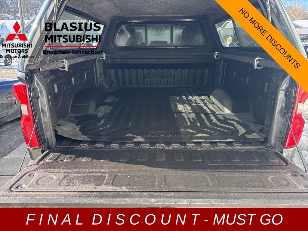 Used 2020 Chevrolet Silverado 2500 High Country w/ Z71 Off-Road Package image 46