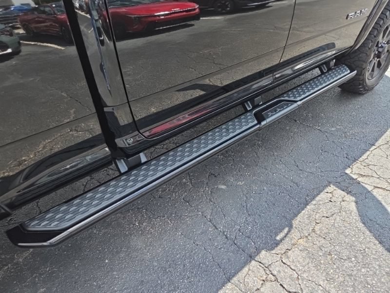 Used 2023 RAM 2500 Laramie w/ Night Edition AWD/4WD image 13