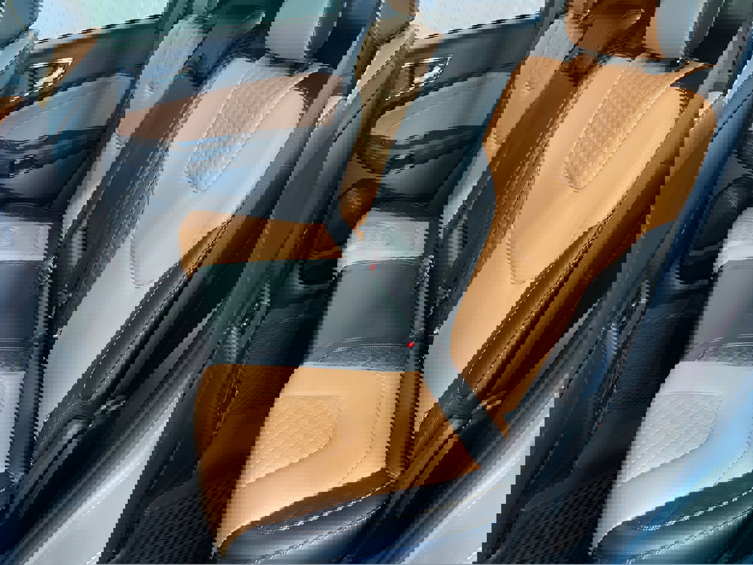 Used 2024 Ford Edge Titanium w/ Titanium Elite Package image 24