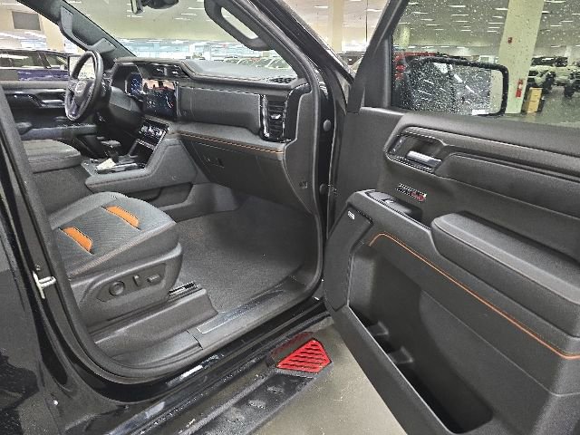 Used 2023 GMC Sierra 1500 AT4 AWD/4WD image 6