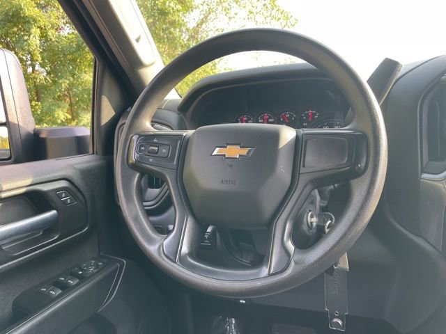 Used 2022 Chevrolet Silverado 2500 Custom w/ Custom Convenience Package image 14