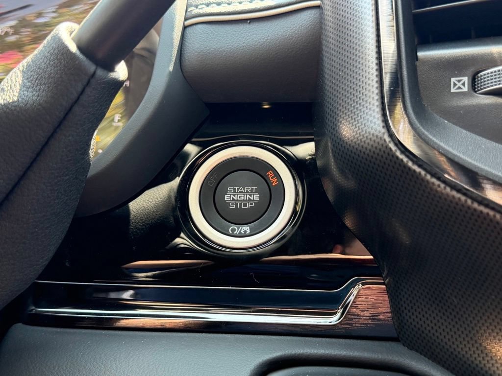 New 2026 RAM 2500 Limited AWD/4WD image 22